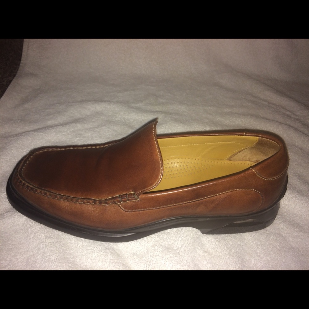 COLE HAAN